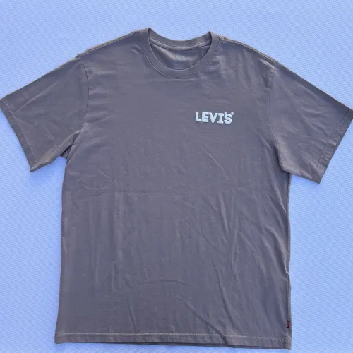 Remera Levis Relaxed