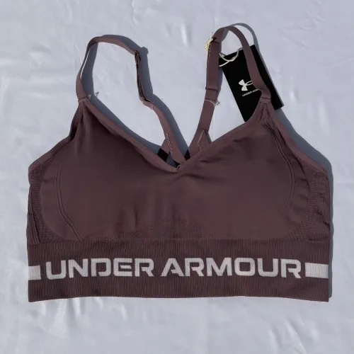 Top deportivo Under Armour