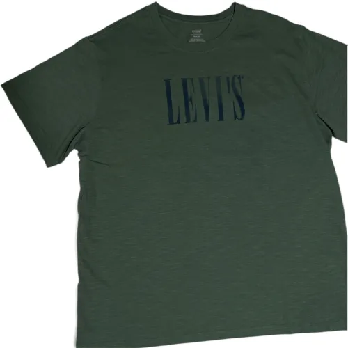 Remera Levis