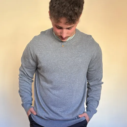 Sueters Calvin Klein gris